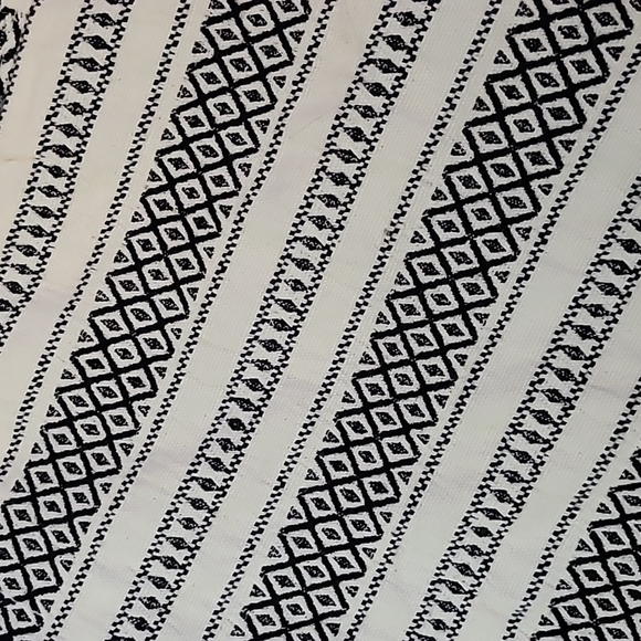 LOFT Riviera print striped shorts - Picture 10 of 13